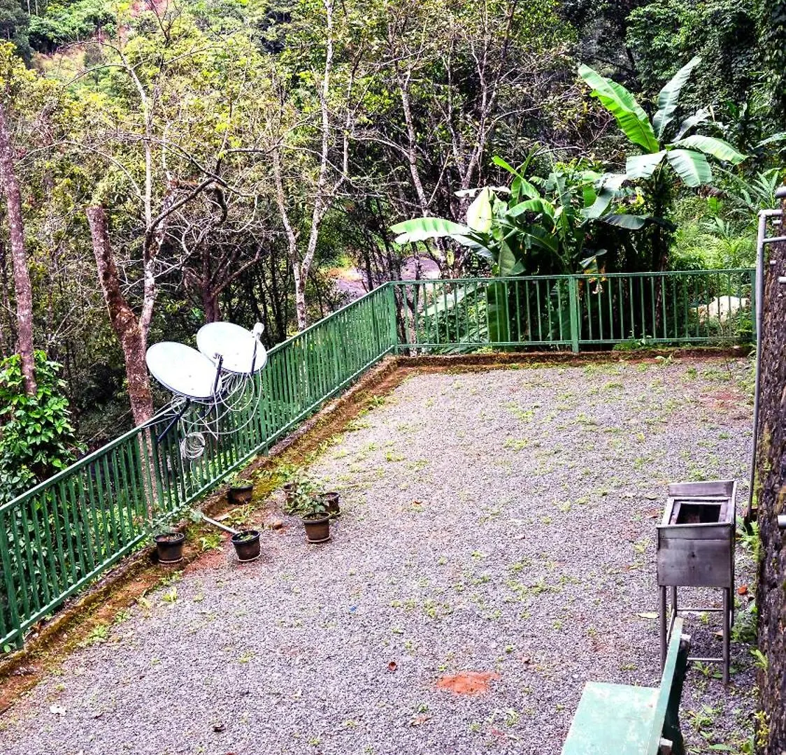 Отель The Cascade Munnar Anachal 3*,
